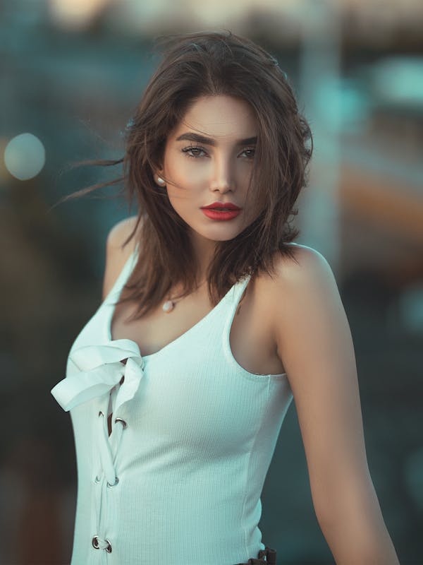 Ingrid Ribbed Knit Tee